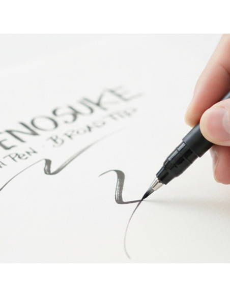 ▷ ROTULADOR TOMBOW FUDENOSUKE BASE AGUA PUNTA ELÁSTICA BLANDA UD. NEGRO | Taine - Imagen 2