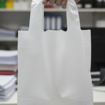 ▷ BOLSAS BLANCA CAMISETA NORMATIVA UNE | Taine - Imagen 2